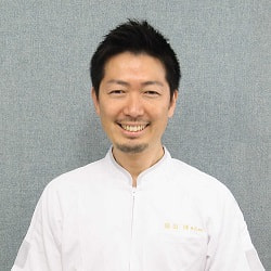 向山洋